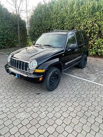 Jeep Cherokee 2.8 CRD 4x4