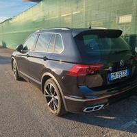 VOLKSWAGEN Tiguan 2.0 TDI 150 CV SCR DSG R-Line