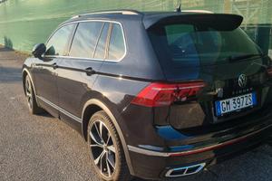 VOLKSWAGEN Tiguan 2.0 TDI 150 CV SCR DSG R-Line