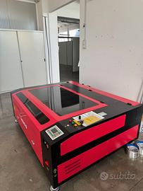 Taglio laser Co2 130W