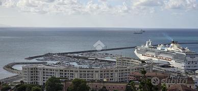 3 LOCALI A SALERNO