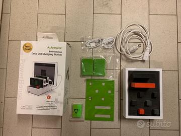 Stazione ricarica smartphone tablet