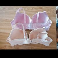 Coppia di reggiseni nuovi