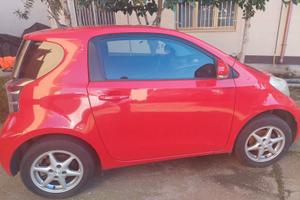 toyota iq
