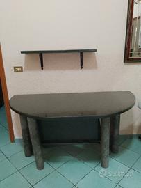 tavolo di marmo con accessori 