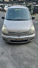 TOYOTA YARIS VERSO 2006 SOLO PER RICAMBI