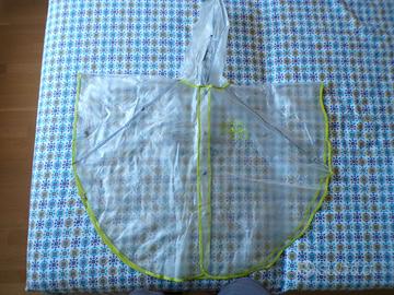 Mantella antipioggia Cool Kids Perletti