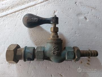 Antico Rubinetto per Acqua in Ottone e Bronzo