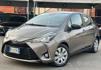 Toyota Yaris 1.5 Hybrid 5 porte Cool