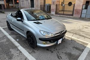 Peugeot 206 cc aprile 2003 1600 benzina