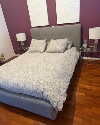 Letto matrimoniale + Materasso + 2 comodini