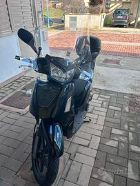 Kymco people 200i s