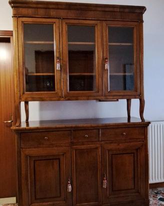 Credenza in noce nazionale anticato
