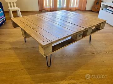 Tavolino da salotto pallet e metallo - molto bello