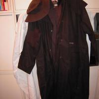 Impermeabile originale australiano con cappello