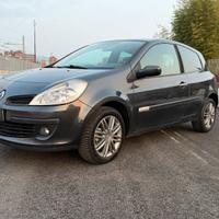 Renault clio 2007 Neopatentati