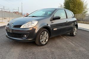 Renault clio 2007 Neopatentati