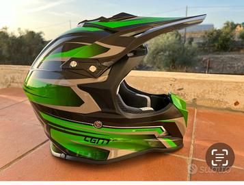 Casco mini cross taglia M  57/58 cm E protezioni