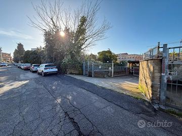 Torrevecchia - box auto