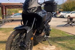 Africa Twin 1100 total black Full Optional !!!