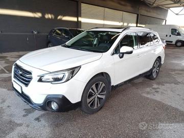 SUBARU OUTBACK 2.5i Lineartronic Premium