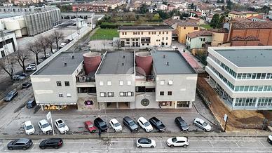 5 LOCALI A COLOGNOLA AI COLLI