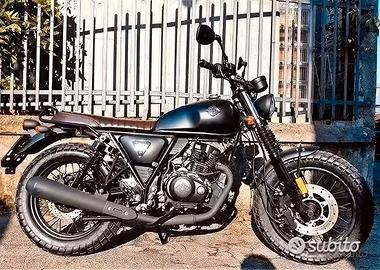 NUOVO Archive Motorcycle Scrambler 125cc black