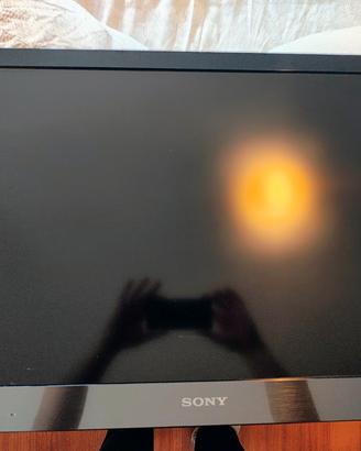 TV Sony Bravia LCD modello KDL-32EX521