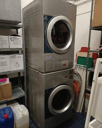 COLONNA LAVATRICE+ASCIUGATRICE PROFESSIONALE