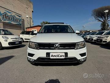 Volkswagen Tiguan 2.0 TDI SCR 4MOTION Busines...