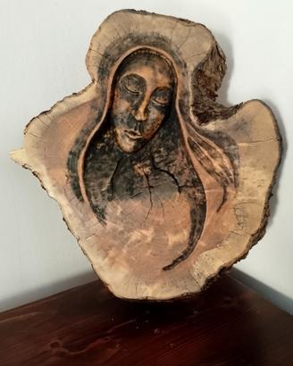 scultura in legno 