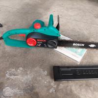 Motosega elettrica a filo Bosch AKE 40S 1800W