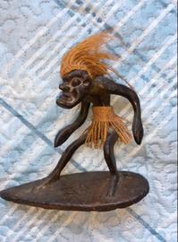 scultura etnica in legno 