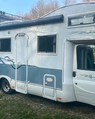 Camper Rimor Superbrig 688 tc