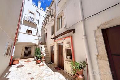 CASA INDIPENDENTE A PUTIGNANO