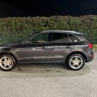 AUDI Q5 2.0 TDI 177 CV STRONIC DIESEL
