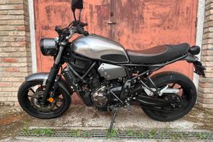 Yamaha XSR 700 - 2016
