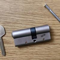 Serratura blocchetto cilindro 40 + 32 mm