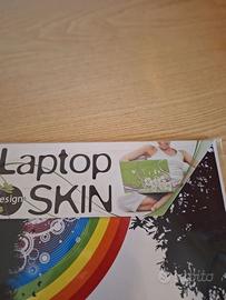 2 laptop skin per notebook