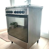 Cucina indesit con forno elettrico
