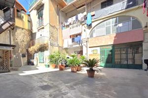 MONOLOCALE A CASORIA