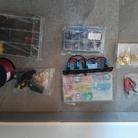 set connettori, fusibile, Cavo rosso e nero 