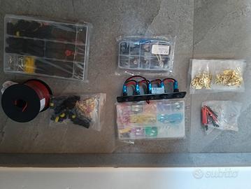 set connettori, fusibile, Cavo rosso e nero 