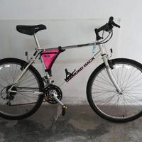 DIAMOND BACK TOPANGA U.S.A. CON BICI DONNA