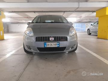 Fiat Grande Punto 2007 - 1.3 75cv 5p Dynamic