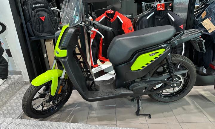 Fantic Motor Issimo City (L1) TARGATO 50 KM 750