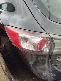 Fanale posteriore sinistro MAZDA 3 del 2009
