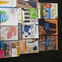 Libri scolastici per superiori