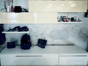 Vedo parete attrezzata