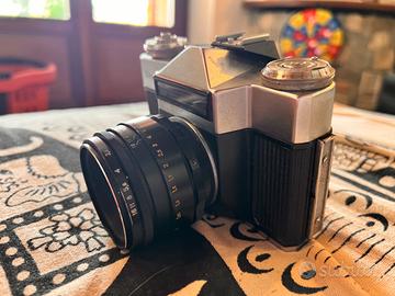 Macchina fotografica zenit-E